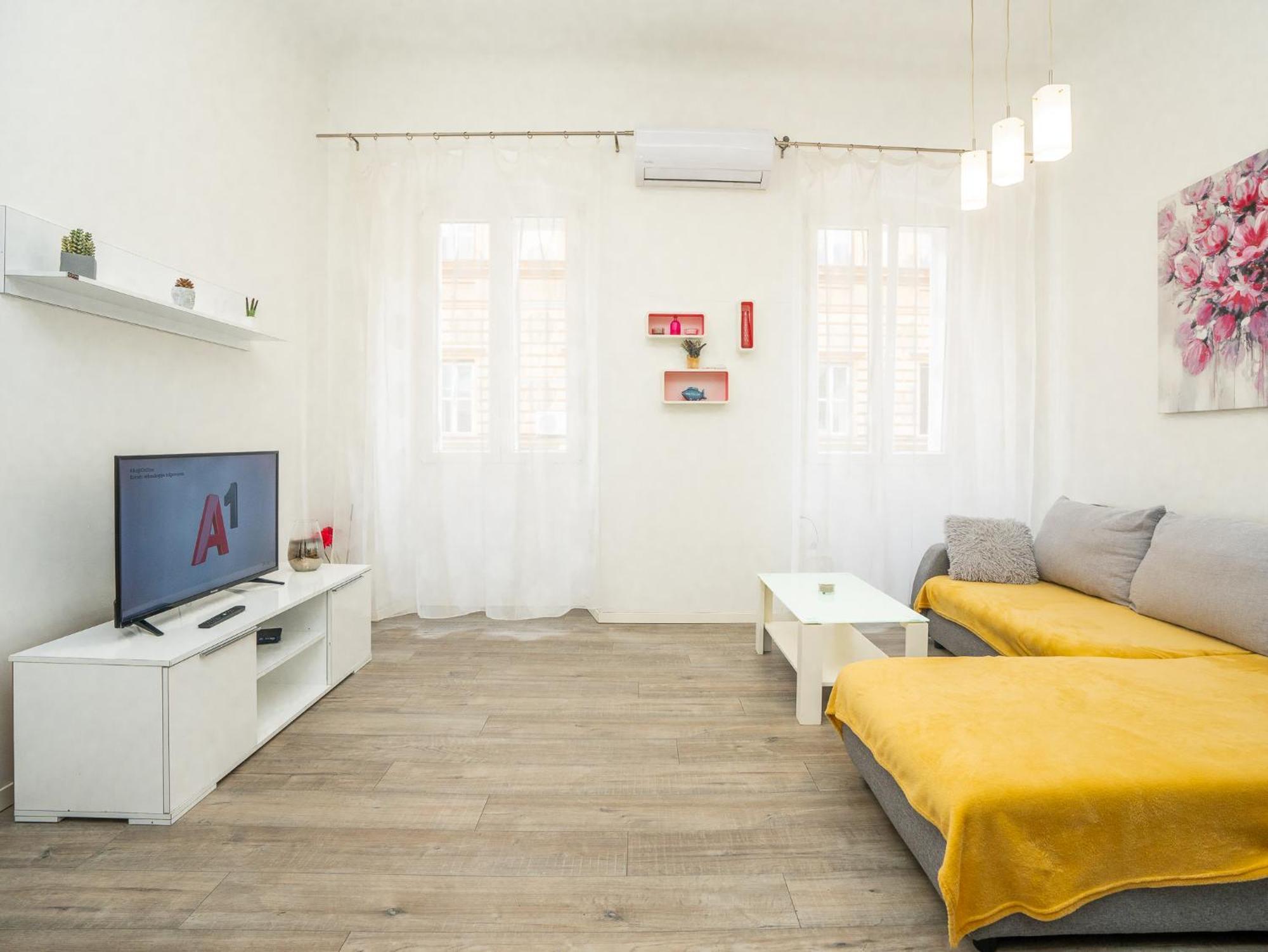 Apartments Lucija & Katia Риека Экстерьер фото